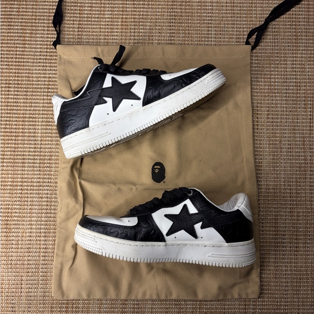 Bape star sneakers black and white unisex